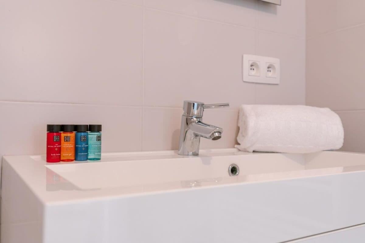 אוסטנדה Huswell - Lovely, Sunny Flat Just Near The Beach And The Sea מראה חיצוני תמונה