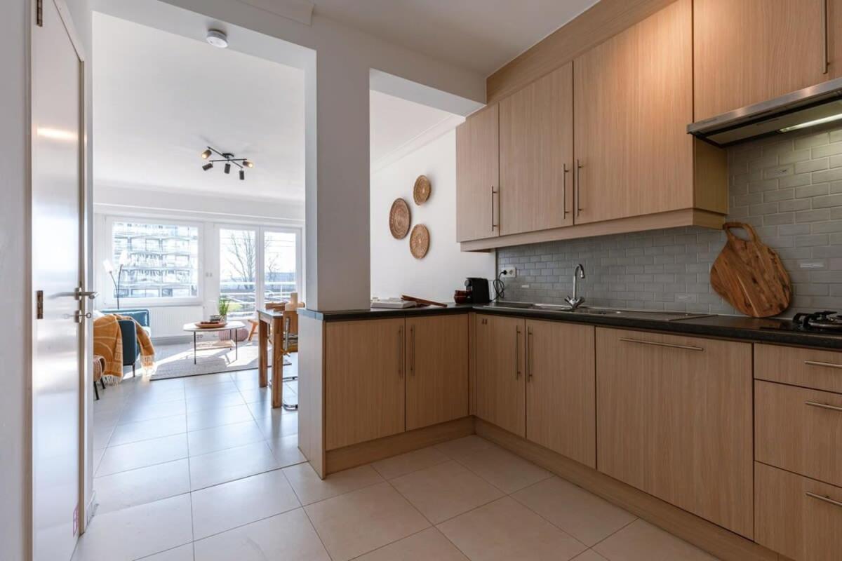 אוסטנדה Huswell - Lovely, Sunny Flat Just Near The Beach And The Sea מראה חיצוני תמונה