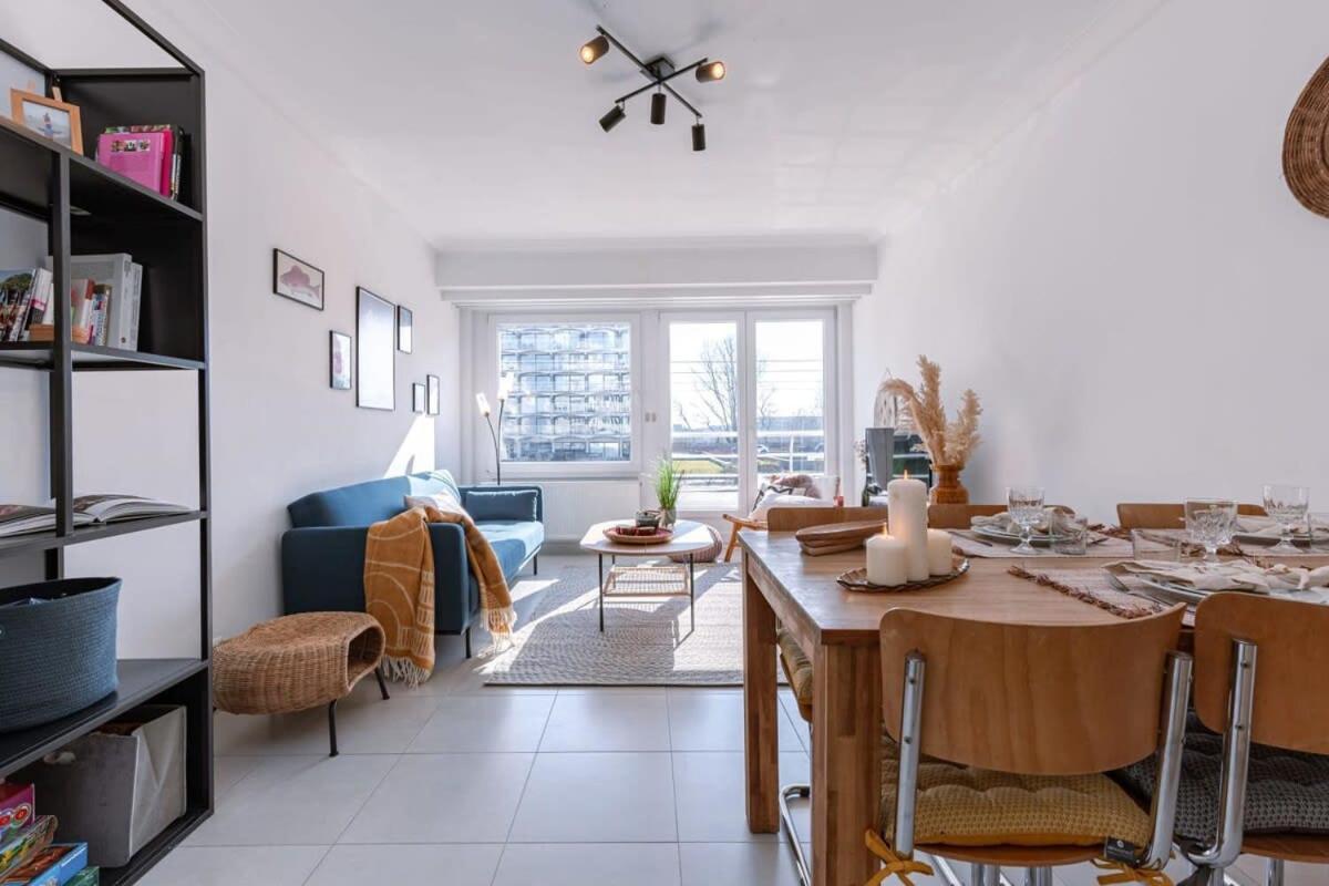 אוסטנדה Huswell - Lovely, Sunny Flat Just Near The Beach And The Sea מראה חיצוני תמונה